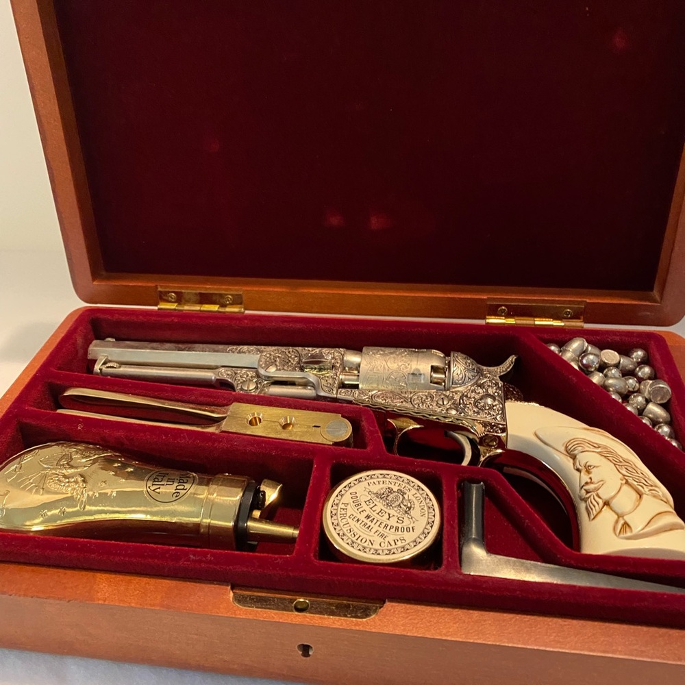 Replica - Buffalo Bill Cody 1849 Revolver